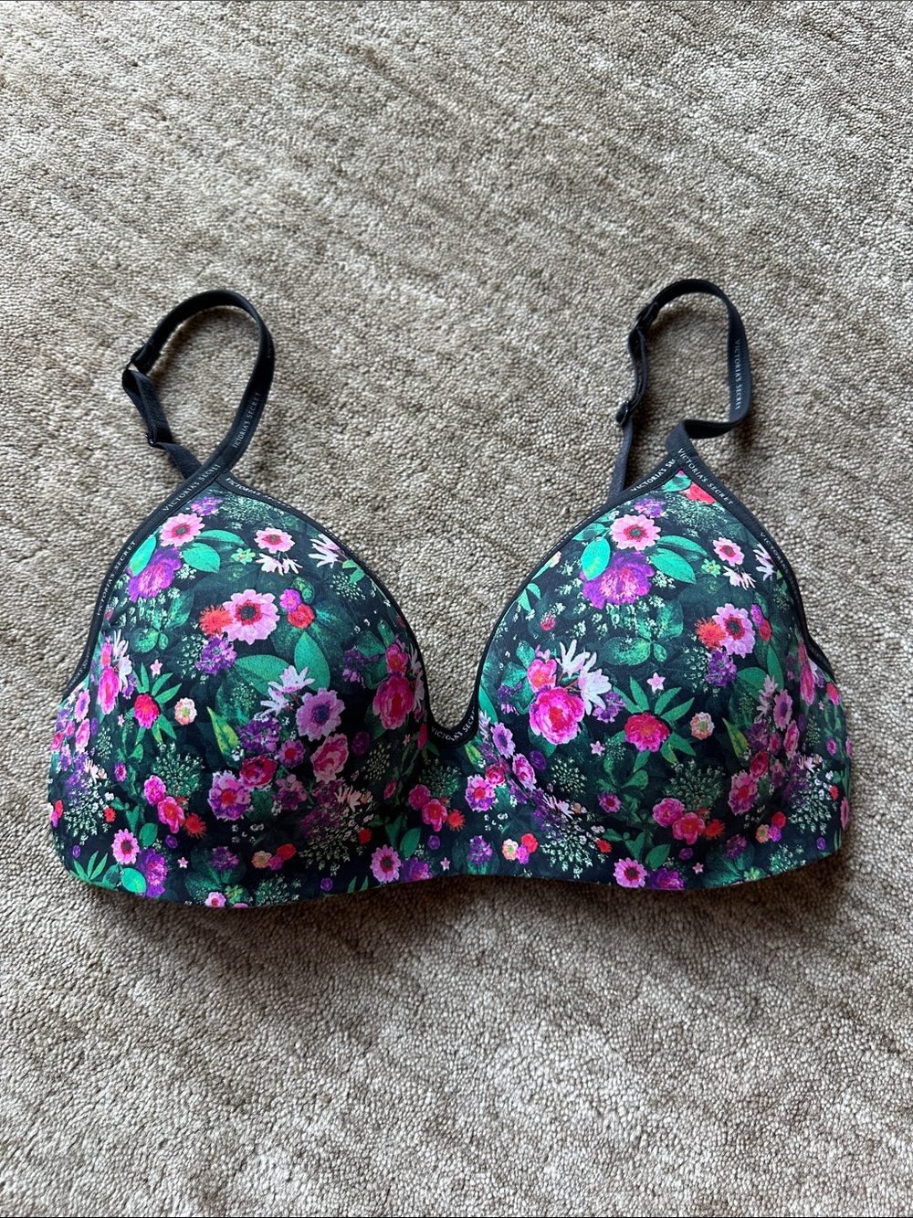 Victoria's Secret Black Floral T-Shirt Lightly Lined Wireless Bra, 36D